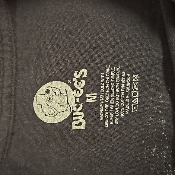 BUC-EE'S logo graphic tee retro look "Buc-ee says relax' Med. - Picture 4 of 6